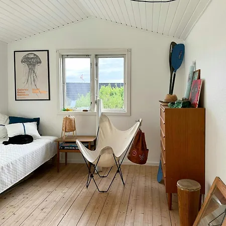 Panoramic View And Artistic Charm In Vakantiehuis