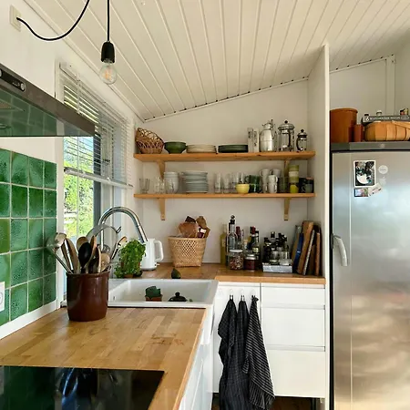 Panoramic View And Artistic Charm In Vakantiehuis